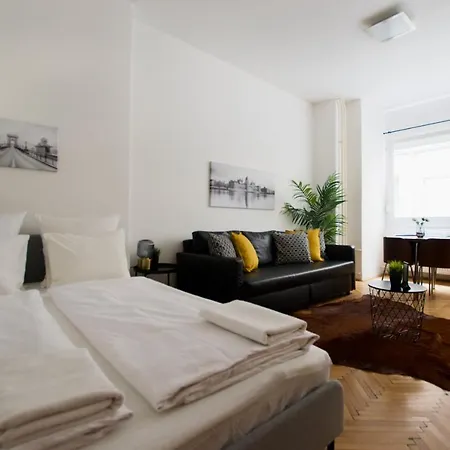 Apartman Standard By Hi5 - Petőfi 12 *
