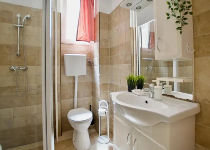 Standard By Hi5 - Petőfi 12 Apartman *